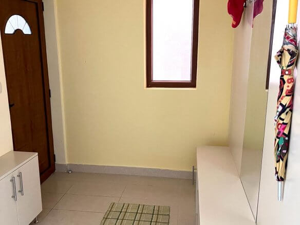 Villa in Utjeha zum Kauf – UHK23