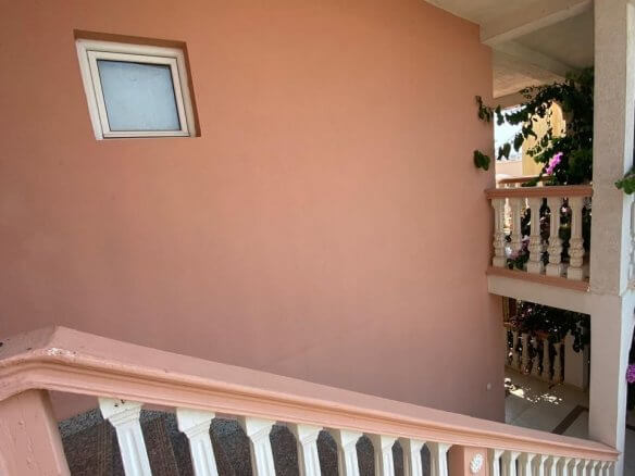 Prodaje se apartmanska kuća u Ulcinju – UlHK18