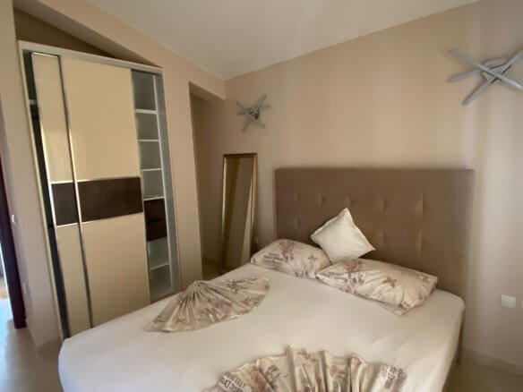 Prodaje se apartmanska kuća u Đeranama/Ulcinj – UlHK17