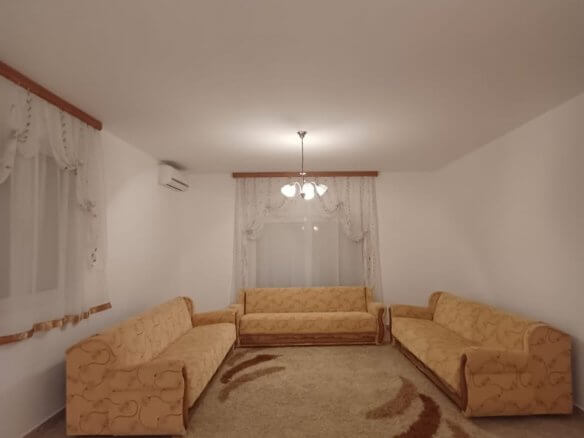 Дом в Поле/Бар на продажу – BHK122