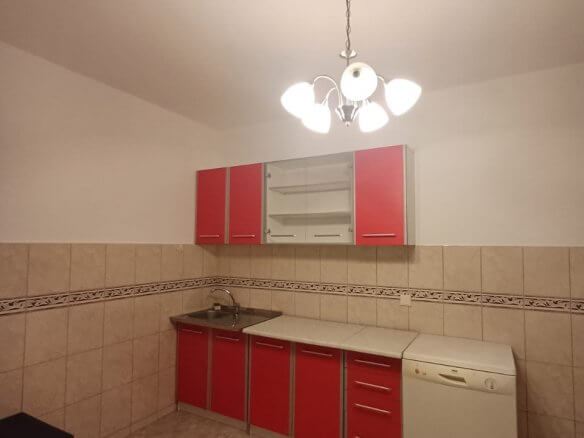 Дом в Поле/Бар на продажу – BHK122