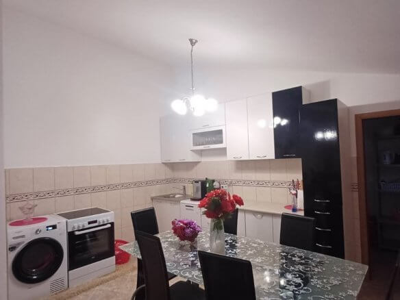 Дом в Поле/Бар на продажу – BHK122
