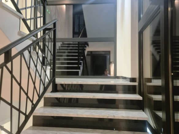 Prodaje se vila u Velembusima/Bar-123 BHK