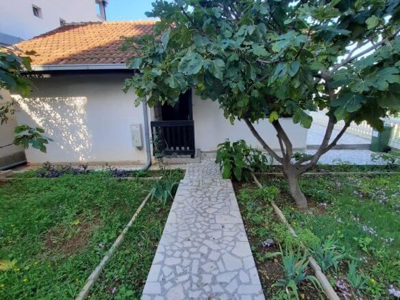 Haus in Dubrava zur Miete – MDu8