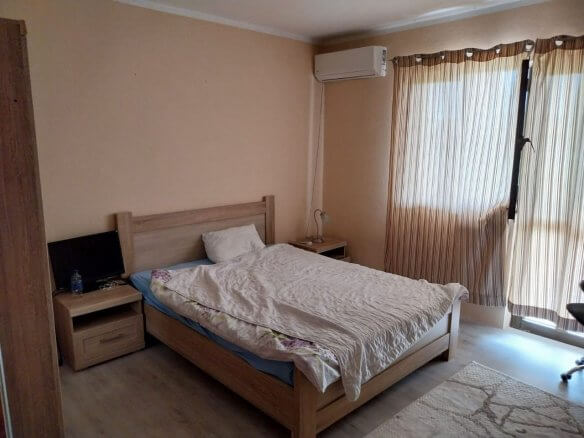 Prodaje se apartmanska kuća u Bjelišima/ Baru – BHK125