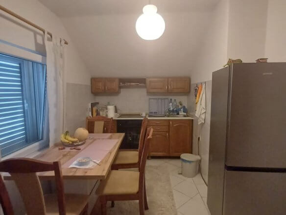 House with 2 apartments in Bar for rent – MB75