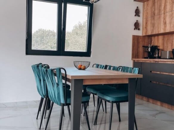 Prodaje se novosagrađena kuća u Polju/Bar – BHK127