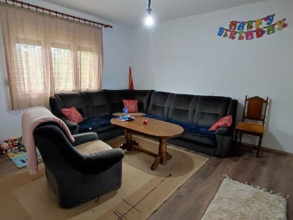 Izdaje se stan u kući u Zaljevu/ Baru – MB84