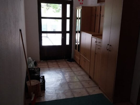 Prodaje se apartmanska kuća u Bjelišima/ Baru – BHK125