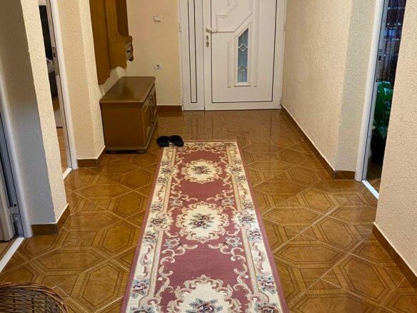 Apartment in Zaljevo/ Bar for rent – MB86