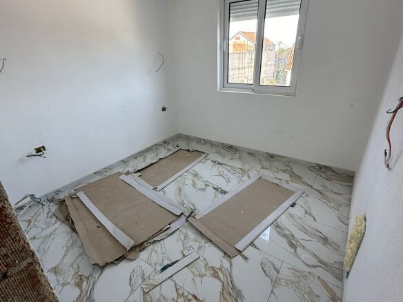 3 Neubau-Wohnungen in einem Haus in Utjeha/Bar zum Kauf – UWK5