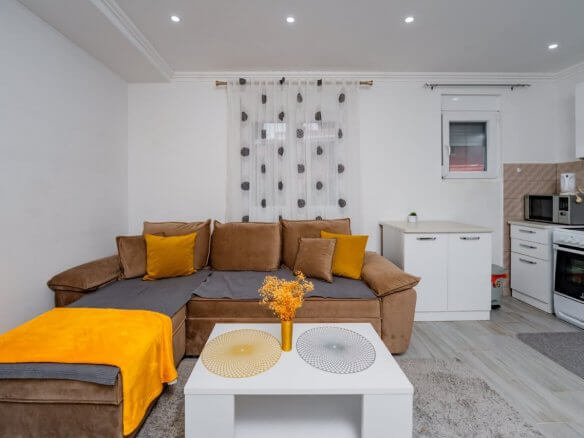 Apartment in the center of Bar for rent – MB100
