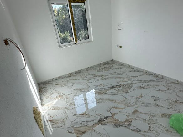 3 Neubau-Wohnungen in einem Haus in Utjeha/Bar zum Kauf – UWK5