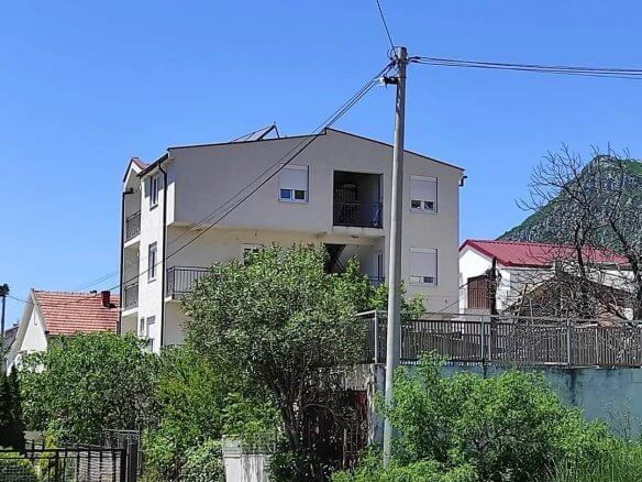 Дом с плоской крышей для продажи в Сутоморе – SHK26