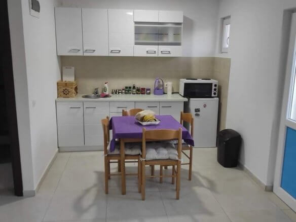 Дом с плоской крышей для продажи в Сутоморе – SHK26