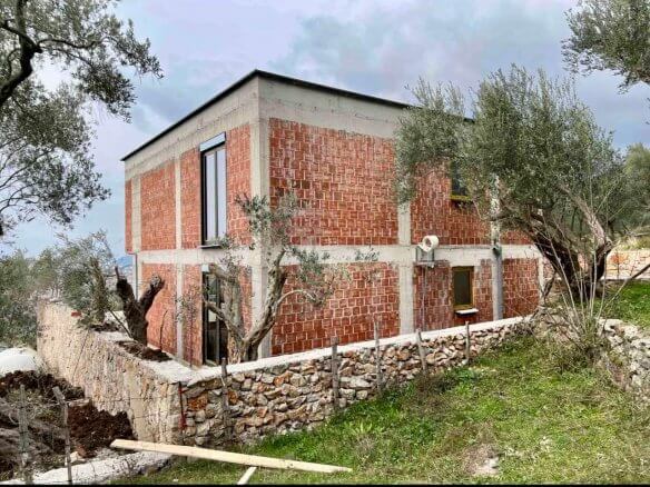 House in Marovići/ Bar for sale – BHK137