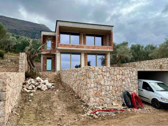 House in Marovići/ Bar for sale – BHK137