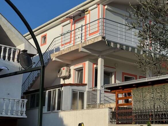 Haus in Belo Brdo – Utjeha (Bar) zu verkaufen – UHK28