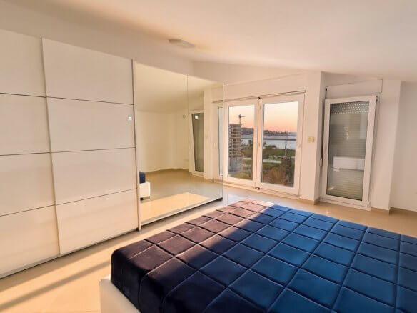 Exclusive penthouse apartment in Bar – BWK44