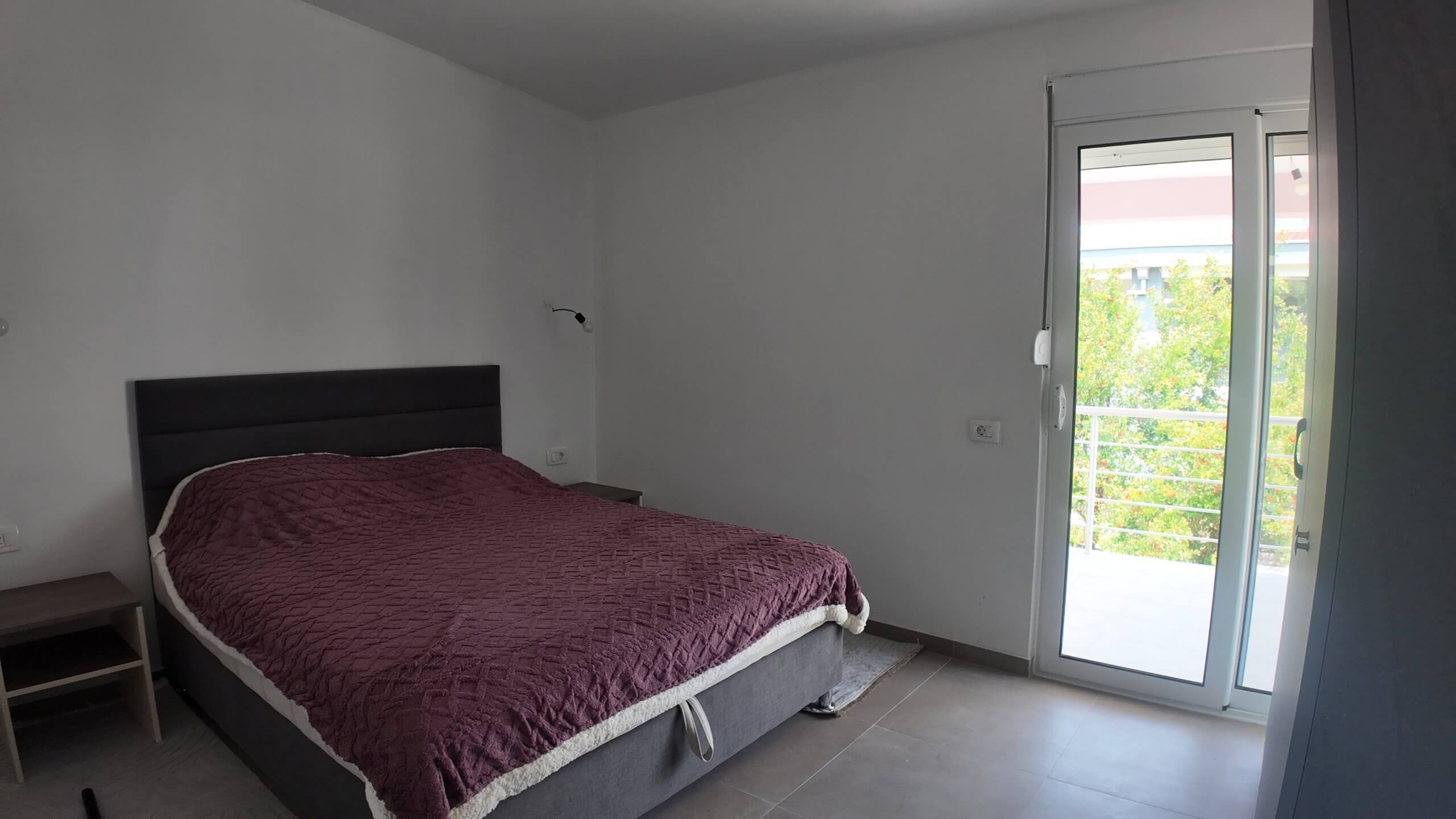 Großzügige Mietwohnung mit Bergblick in Zaljevo/Bar – MB110