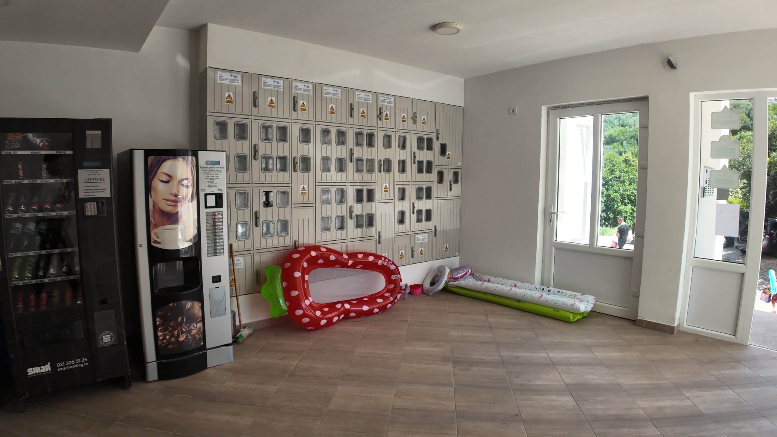 Apartment mit Meerblick in bester Lage von Sutomore – nur 70 Meter zum Strand – SWK01