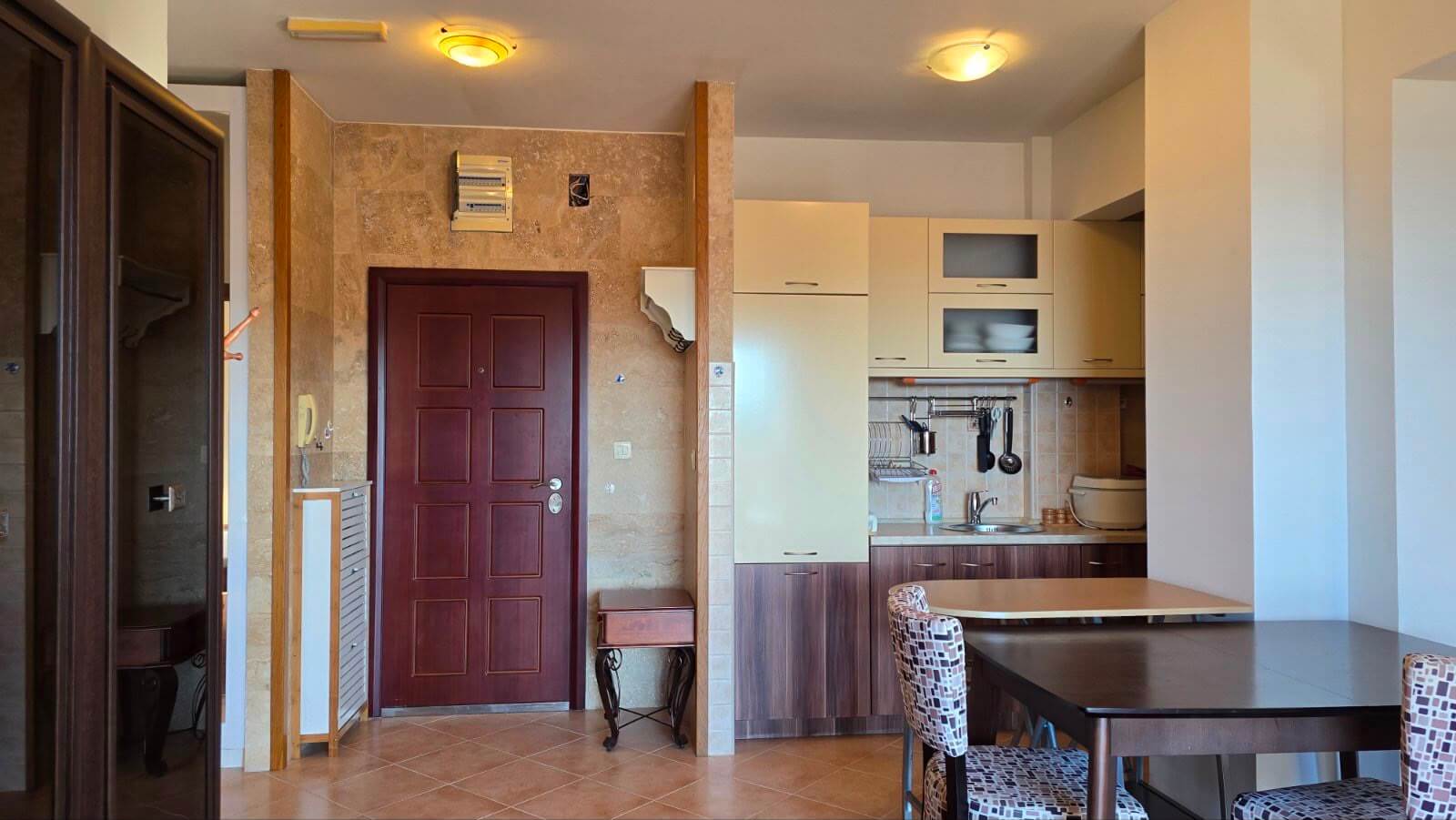 Moderne Eigentumswohnung mit Meerblick und Garage in Petrovac – PeWK4