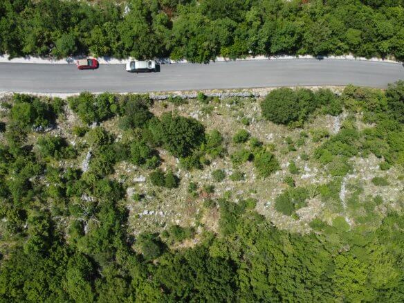 Mirno smještena parcela s urbaniziranim građevinskim zemljištem u Veljoj Gorani – priroda, privatnost i potencijal za razvoj – Go4