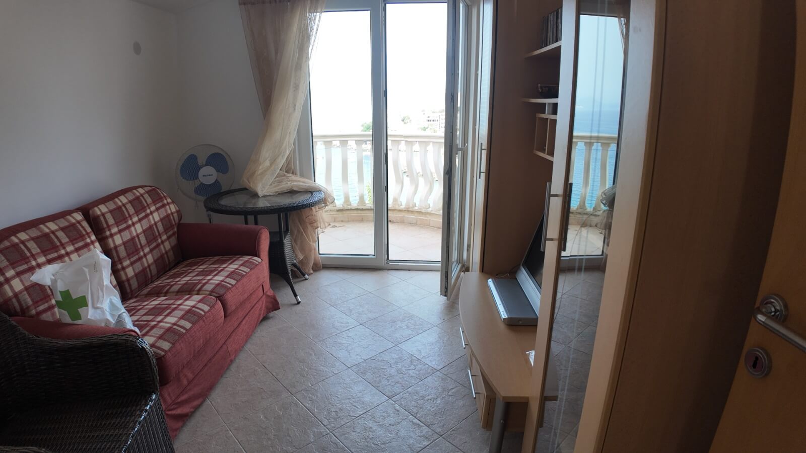 Legalisierte Villa erste Linie am Meer mit Meerzugang in Kruće/ Bar zum Kauf – BHK141