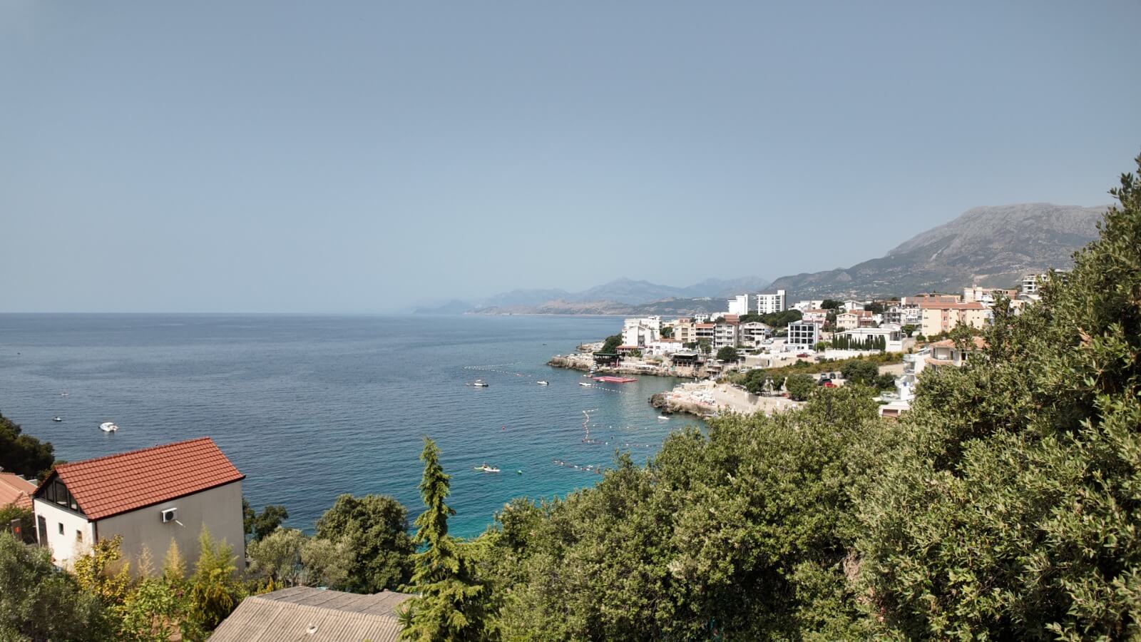 Legalisierte Villa erste Linie am Meer mit Meerzugang in Kruće/ Bar zum Kauf – BHK141