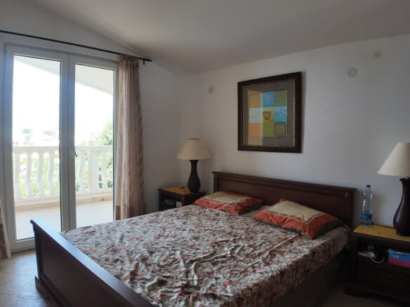 Legalisierte Villa erste Linie am Meer mit Meerzugang in Kruće/ Bar zum Kauf – BHK141