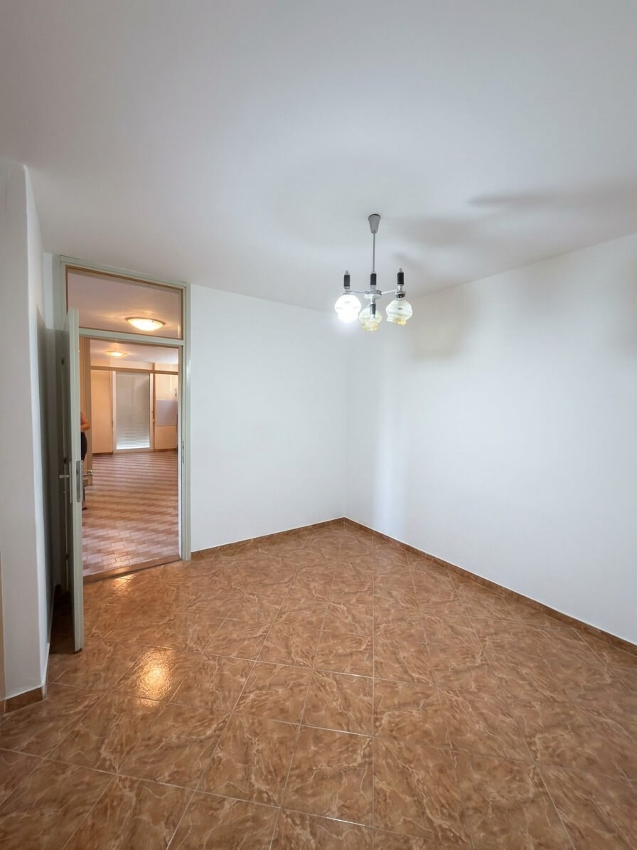 2-Zimmer-Wohnung mit Meerblick in Petrovac zum Kauf – PeWK5