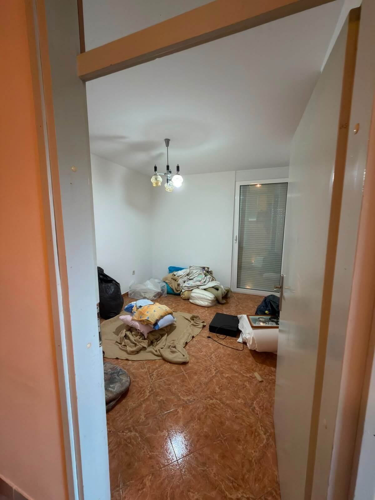 2-Zimmer-Wohnung mit Meerblick in Petrovac zum Kauf – PeWK5