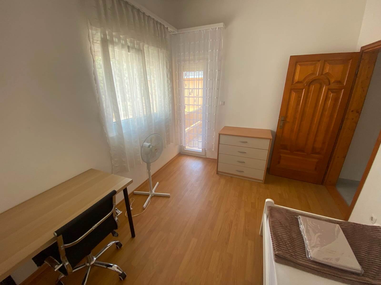 Großzügige Duplex-Wohnung mit 3 Schlafzimmern und Garten in Bjeliši/Bar zur Miete – MB111