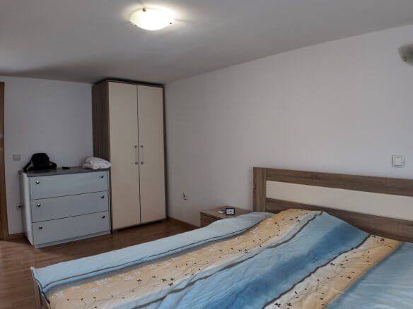 Möbliertes Haus mit 3 Schlafzimmern und Hof in Polje/ Bar zur Miete – MB112