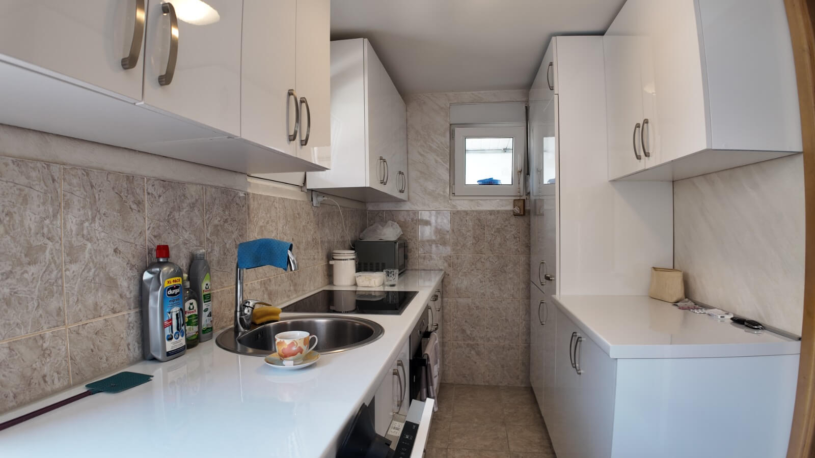 Möbliertes Haus mit 3 Schlafzimmern und Hof in Polje/ Bar zur Miete – MB112