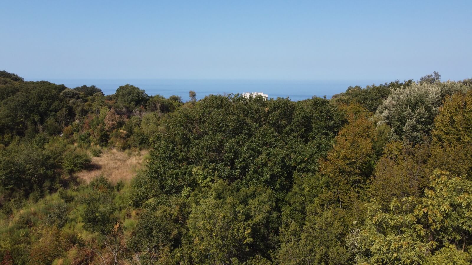 Urbanisiertes Grundstück mit Meer- und Bergblick in Kunje bei Bar