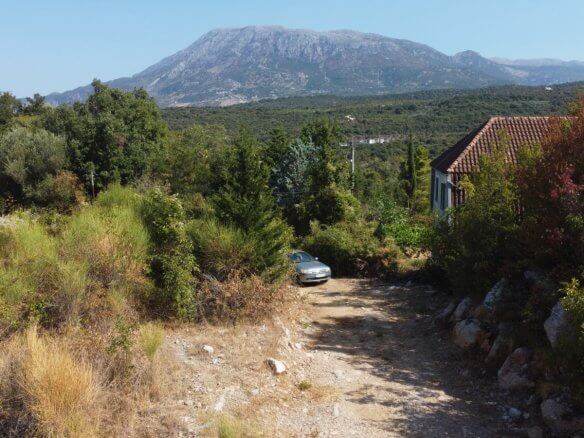 Urbanisiertes Grundstück mit Meer- und Bergblick in Kunje bei Bar