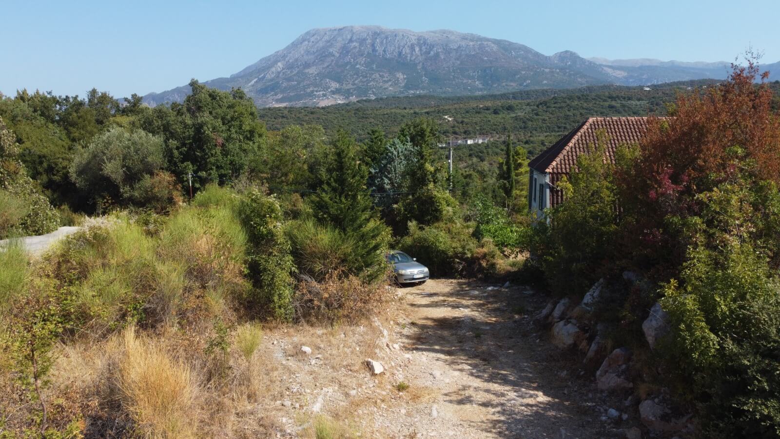 Urbanisiertes Grundstück mit Meer- und Bergblick in Kunje bei Bar