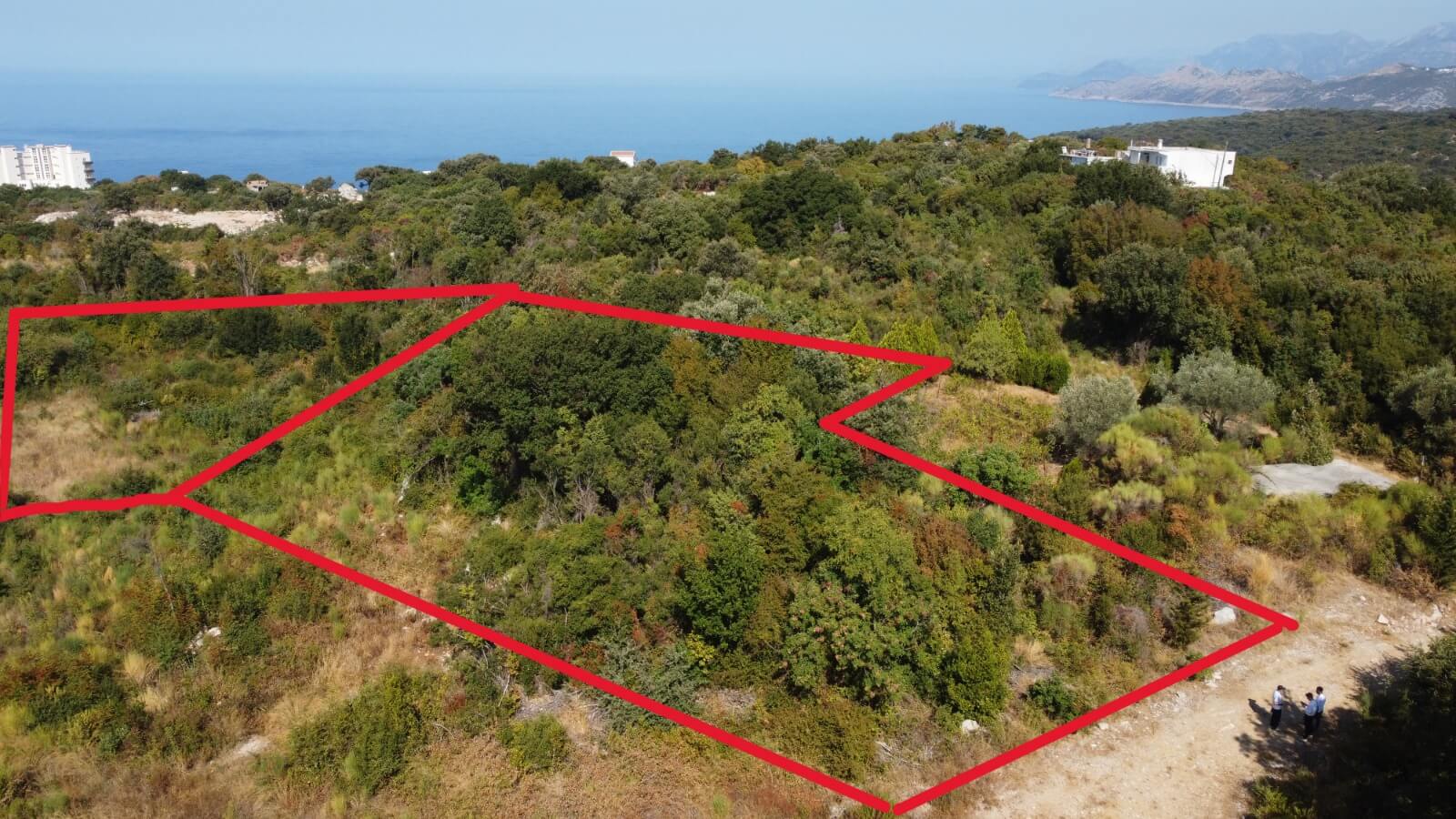 Urbanisiertes Grundstück mit Meer- und Bergblick in Kunje bei Bar