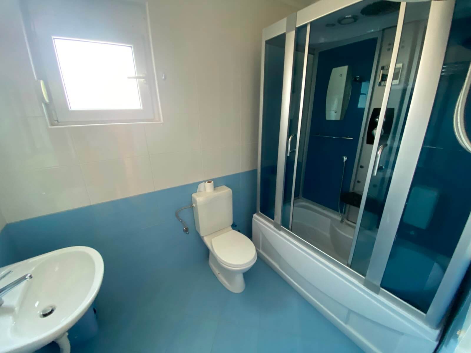 Großzügige 3-Schlafzimmer-Wohnung mit Garten und Garage in Šušanj/ Bar zur Miete – MB113
