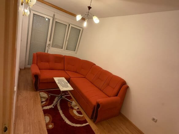 Möblierte 2-Schlafzimmer-Wohnung mit zwei Terrassen in Podgorica/ Stari Aerodrom zur Miete – MP2