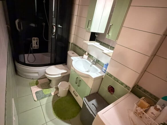 Möblierte 2-Schlafzimmer-Wohnung mit zwei Terrassen in Podgorica/ Stari Aerodrom zur Miete – MP2