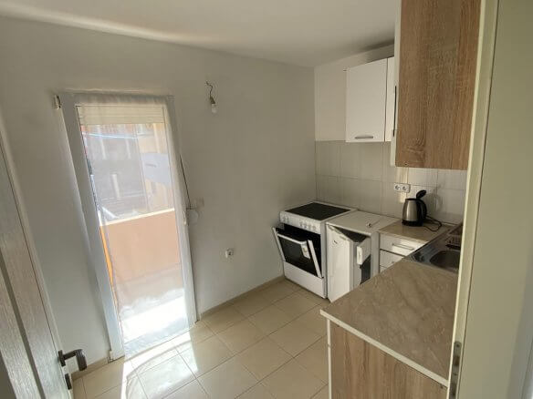 Möblierte 1-Schlafzimmer-Wohnung mit Garage in Bjeliši/ Bar zur Miete – MB114
