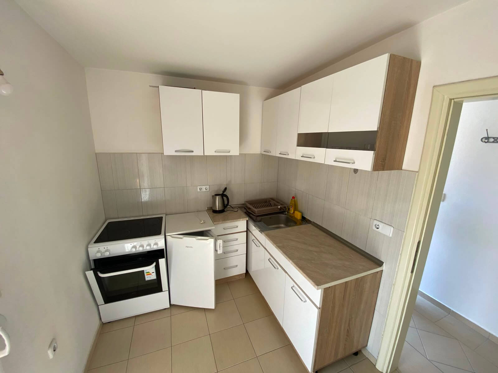 Möblierte 1-Schlafzimmer-Wohnung mit Garage in Bjeliši/ Bar zur Miete – MB114