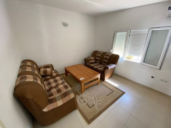 Möblierte 1-Schlafzimmer-Wohnung mit Garage in Bjeliši/ Bar zur Miete – MB114
