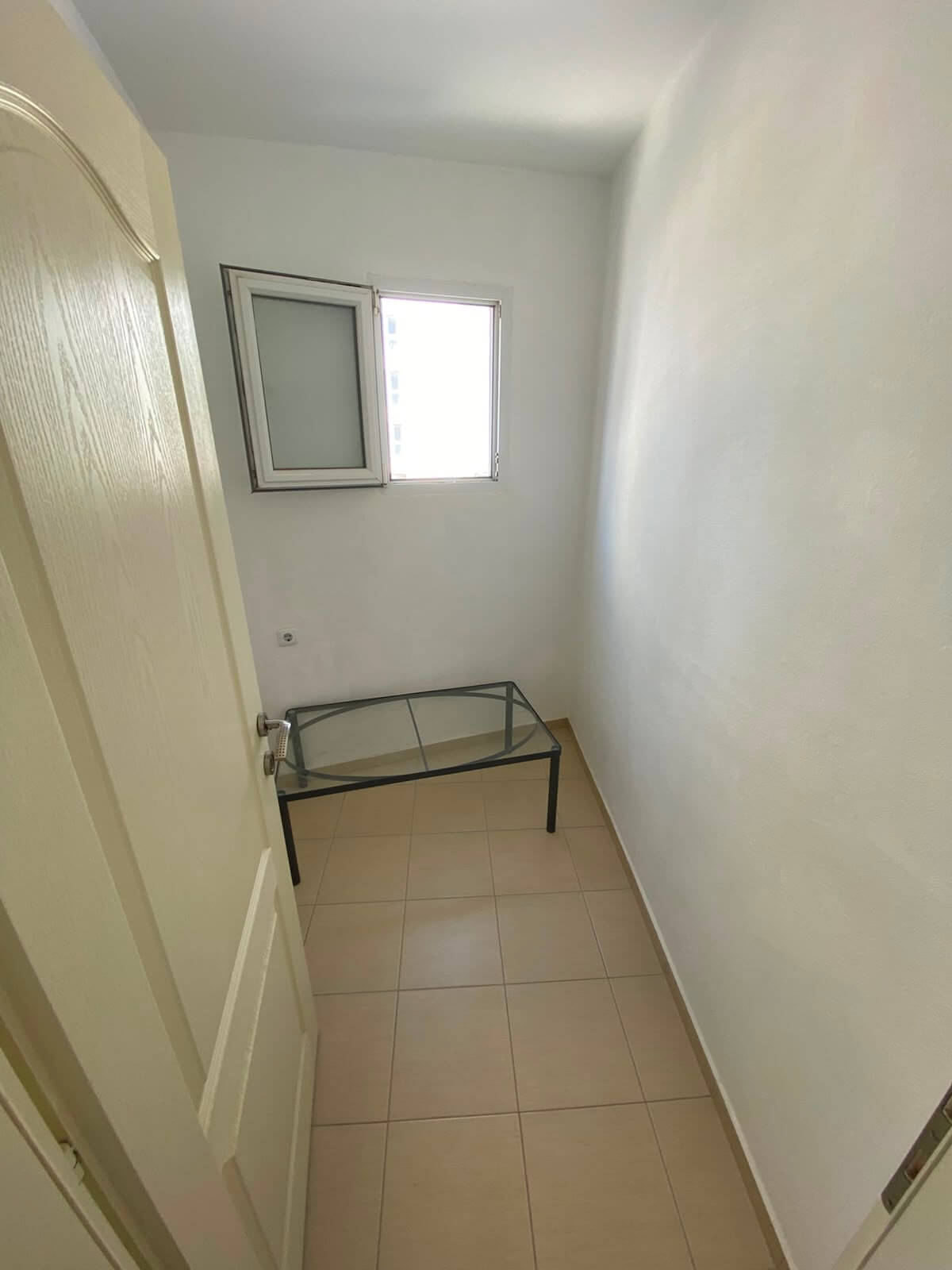 Möblierte 1-Schlafzimmer-Wohnung mit Garage in Bjeliši/ Bar zur Miete – MB114