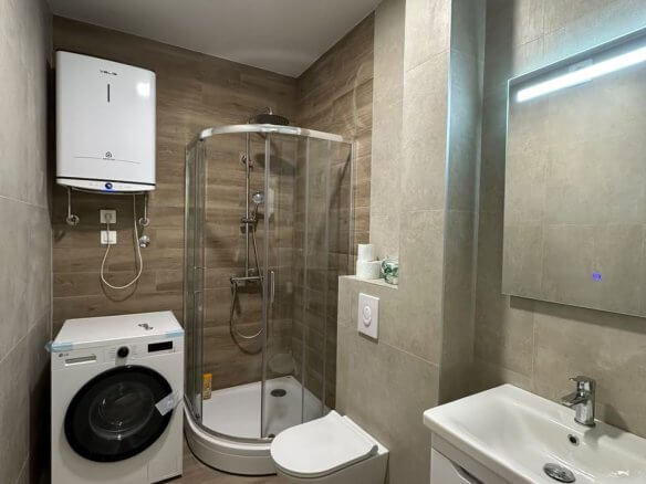 Moderne 1-Zimmer-Wohnung in Šušanj/Bar zum Kauf – BWK49