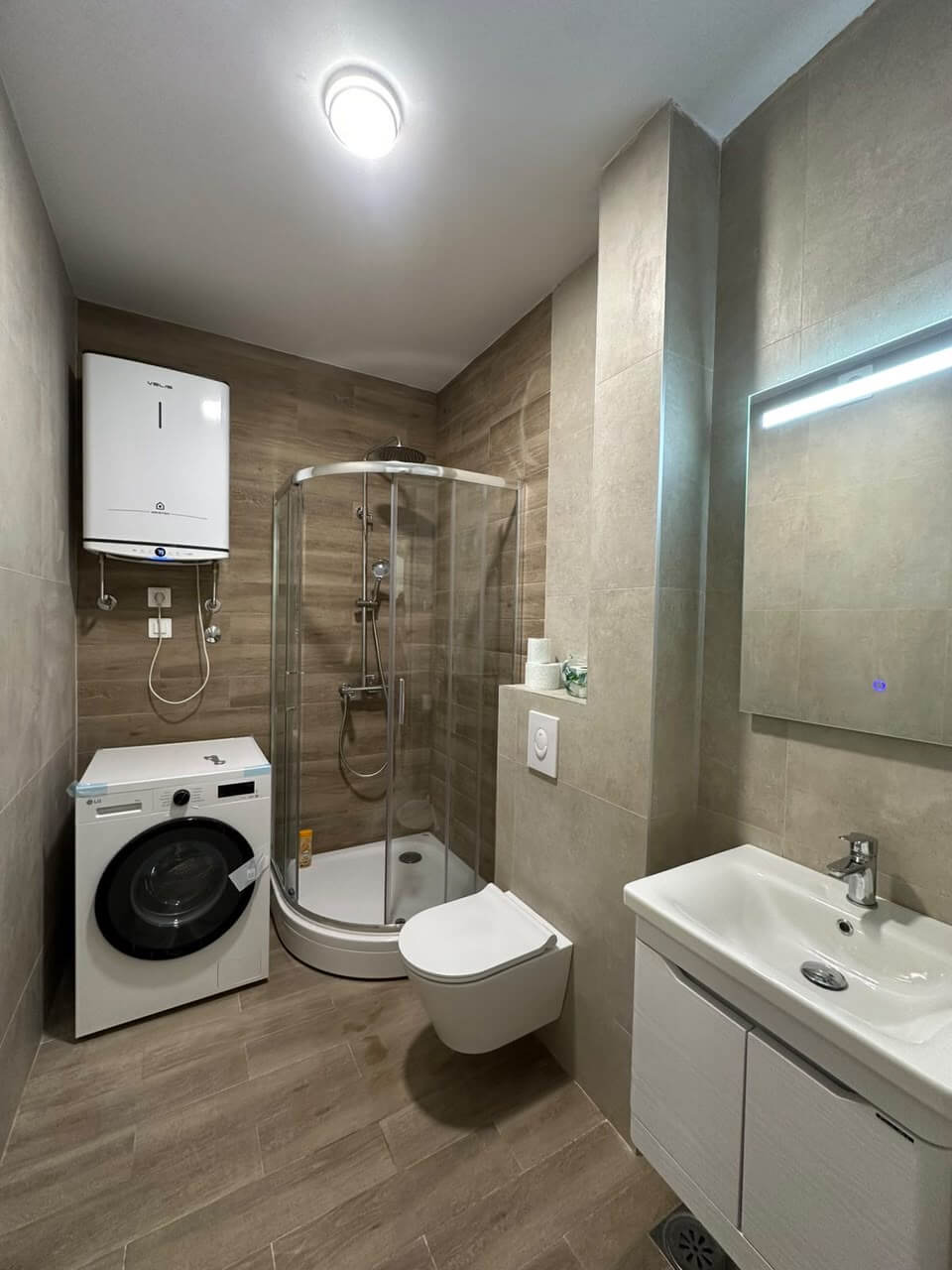 Moderne 1-Zimmer-Wohnung in Šušanj/Bar zum Kauf – BWK49