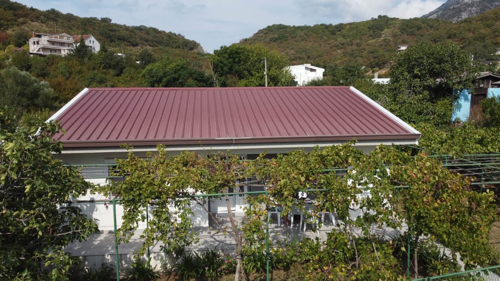 Legalisiertes Haus in Sutomore zum Kauf – SHK25