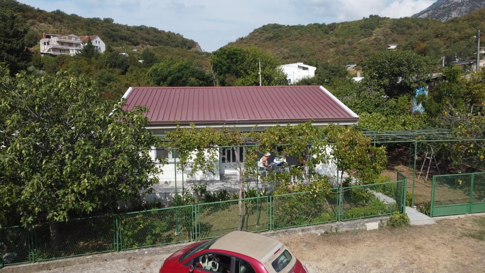 Legalisiertes Haus in Sutomore zum Kauf – SHK25